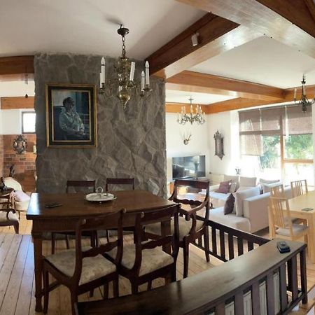 Willa Art Deco อุสทรอน ภายนอก รูปภาพ